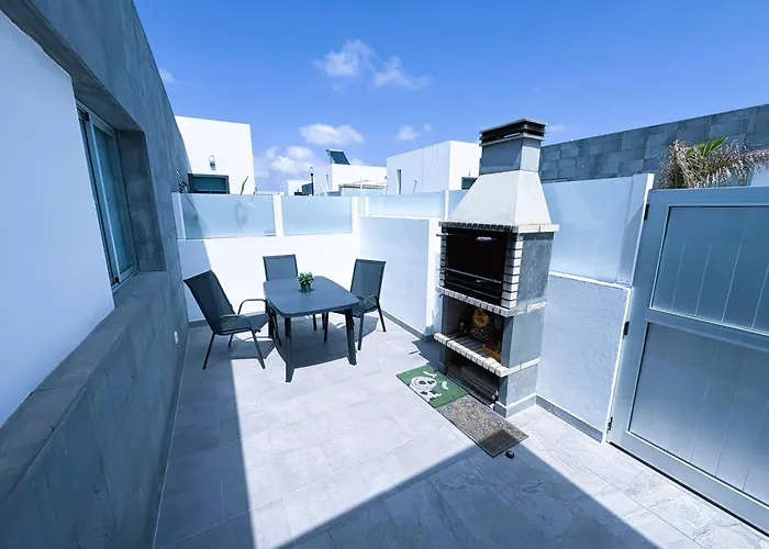 New York * Playa Blanca (Lanzarote)